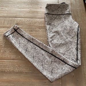 Lululemon Pattered Leggings | Size 4
